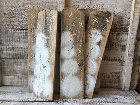 WoodenPennys - Etsy Rustic Wood Snowman, Decorating With Skis, Christmas Art On Wood, Snowman Blocks Wooden Snowmen, Painted Snowmen On Wood, Hand Painted Snowman, Hand Painted Crafts, Old Fence Board Projects, Wood Board Painting Ideas