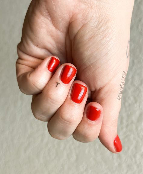 Letter Tattoos On Fingers, Small Initial Finger Tattoo, Micro Initial Tattoo Finger, Red Initial Tattoo, Initals Tattoo On Finger, Finger Tattoos Initials, Fine Line Initial Tattoo Finger, Year Finger Tattoo, Initial Finger Tattoo Letters