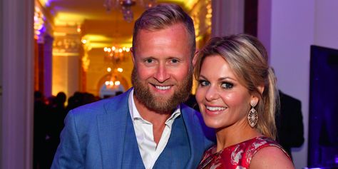 Candace Cameron Bure's Marriage with Husband Valeri Is Straight Out of a Hallmark Movie Candace Cameron Bure Husband, Candace Cameron Bure Style, House Star, Cap Sleeve Gown, Cameron Bure, Candace Cameron, Candace Cameron Bure, Young Actresses, Alex Evenings