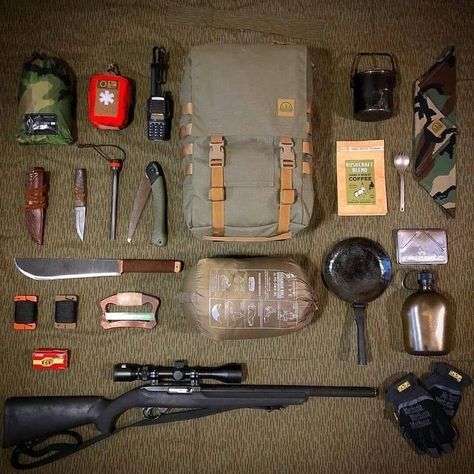 Apocalypse Survival Gear, Bushcraft Kit, Super Troopers, Survival Backpack, Bushcraft Skills, Camping Hacks Diy, Bushcraft Gear, Tactical Gear Loadout, Survival Life Hacks