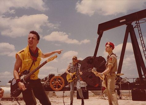 Combat Rock, The Future Is Unwritten, Rock The Casbah, Paul Simonon, Mick Jones, Joe Strummer, Vampire Weekend, Alternative Music, The Clash