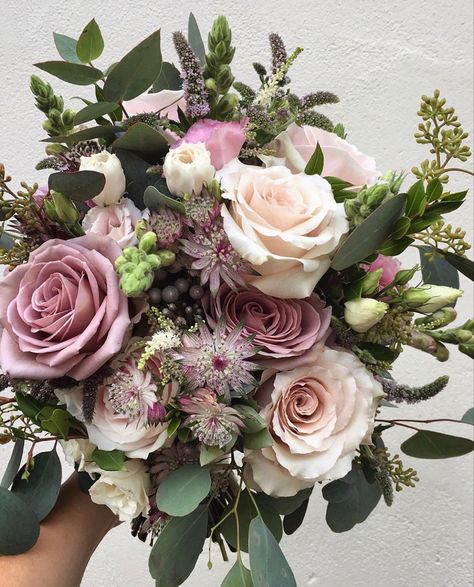 Small Wedding Bouquets, Elegant Wedding Flowers, Mauve Wedding, Bridal Bouquet Pink, Wedding Bouquets Pink, Pink Wedding Flowers, Pink Bouquet, Dusky Pink, Wholesale Flowers