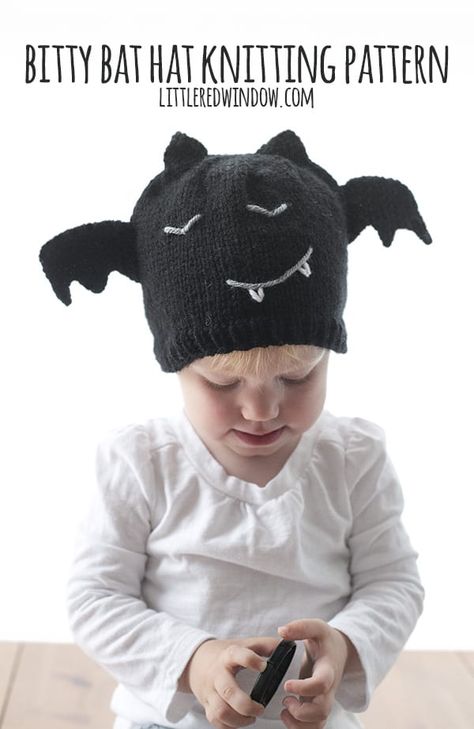 Get ready for Halloween with my new Bitty Bat Hat Knitting Pattern for newborns, babies and toddlers! Baby Bat Costume, Halloween Knitting Patterns, Bat Hat, Wings Tutorial, Halloween Knitting, Vampire Bats, Wool Patterns, Baby Bow Hats, Crochet Bat