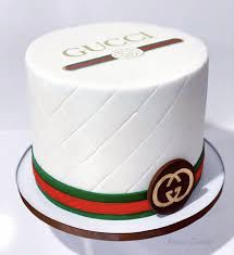 Blaze Birthday Cake, Gucci Cake, Cake Design For Men, Cake For Boyfriend, White Fondant, Birthday Sheet Cakes, Hat Cake, Image Logo, Berry Cake