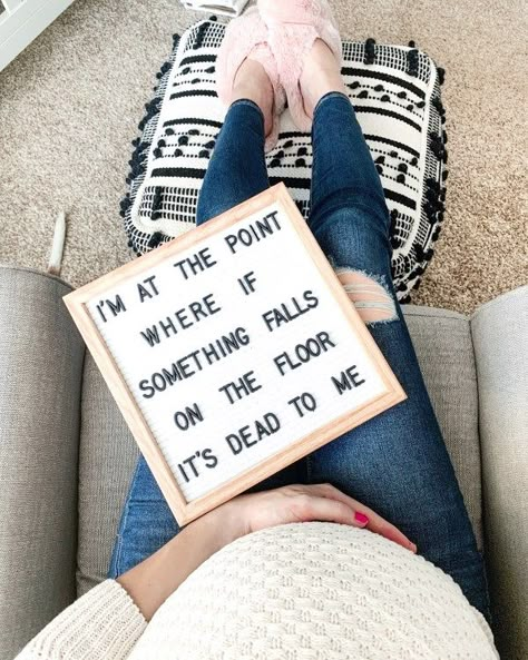 Pregnancy Letterboard Ideas For Your Bump - DIY Darlin' Baby Bump Pictures, Bump Pictures, Pregnancy Bump, Pumping Moms, Pregnancy Quotes, Baby Sleep Problems, Pregnant Mom, Camping Ideas, You Dream