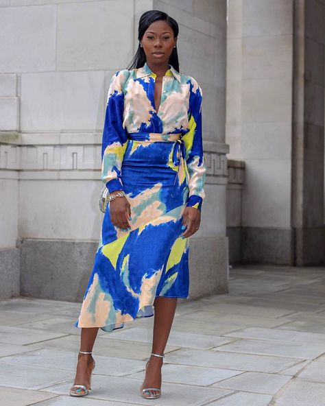 Cameroon Clothing, African Print Coat, Summer Coat, Free Dress, Summer Coats, Top Fashion Bloggers, Classy Design, Smart Outfit, Stylish Coat