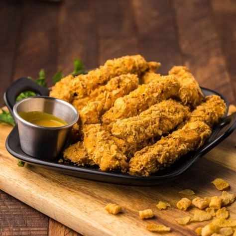 Crispy Captain Crunch Chicken - Kitchen Divas Captain Crunch Chicken, Honey Mustard Dip, Mustard Dip, Chicken Strip Recipes, Breaded Chicken Tenders, Chicken Kitchen, Oven Baked Chicken, Breaded Chicken, Crispy Chicken