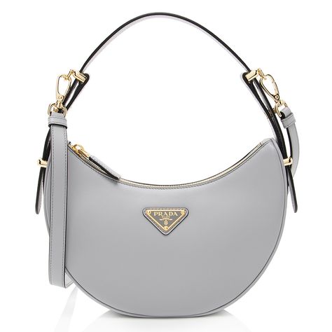 The Prada Arque 💫 Prada Arque Bag, Prada Sparkle Bag, Prada Crystal Bag, Prada Brushed Leather Bag, Prada Bag Crystals, Bag Obsession, Look Fashion, Prada, Street Style