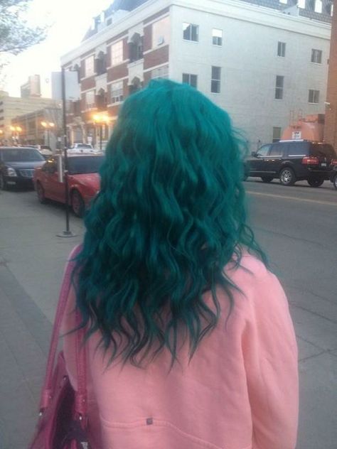 Blue Turquoise Hair, Teal Hair Aesthetic, Hair With Blue Tips, Teal Hair Dye, Dark Teal Hair, Teal Hair Color, Interesting Hair, Hair Problem, Blue Green Hair