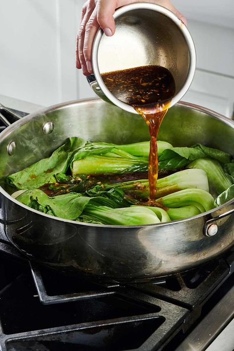 How to Cook Baby Bok Choy Baby Bokchoy Asian, Buck Choy Recipes, Pok Choi Recipes, Bokchoy Recipe Dinners, Boo Choy Recipes, Bock Choy Recipes, Pok Choi, Choy Recipes, Asian Sides