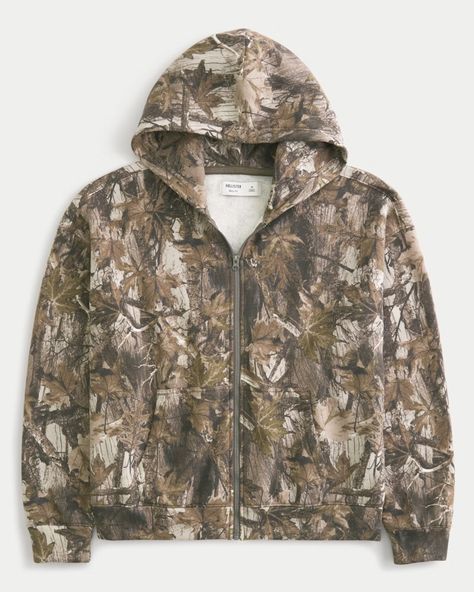 Men's Boxy Camo Zip-Up Hoodie | Men's Tops | HollisterCo.com Camo Zip Up, Hollister Jacket, Country Style Outfits, Camouflage Hoodie, Camo Sweatshirt, Hollister Hoodie, Camo Hoodie, Men's Tops, Workout Hoodie