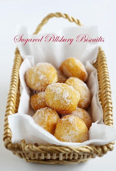 Deep Fried Biscuit Dough, Chinese Donuts, Fried Biscuits, Pillsbury Biscuits, Chinese Buffet, Easy Donuts, Wedding Diet, Doughnut Holes, Pillsbury Recipes