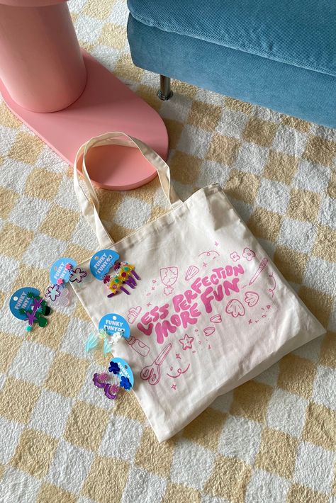 Bags For Small Business, Brand Merch, Handpainted Tote Bags, Branding Tools, Painted Tote, Diy Tote Bag, Custom Tote Bags, Logo Shirt, Cute Tote Bags