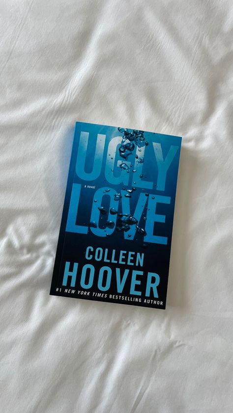 Ugly Love Colleen Hoover, Streak Ideas, New Romance, Ugly Love, Book Instagram, Fantasy Books To Read, Romantic Books, Fantasy Books, Insta Story