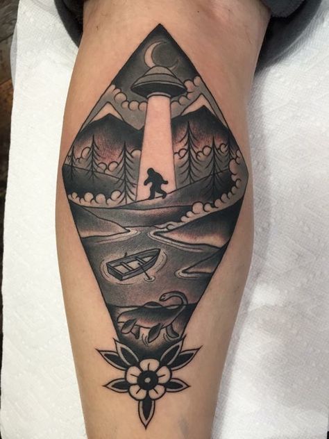 UFO Sasquatch & Loch Ness Monster by Silje Hagland done at Scapegoat tattoo in Portland, Oregon Crypto Tattoo, Ufo Tattoo Design, Bigfoot Tattoo, American Folklore, Creature Ideas, Ufo Tattoo, Monster Tattoo, Mythological Creature, Kunst Tattoos