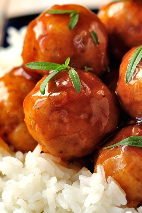 Sweet and Sour Meatballs Sweet And Sour Meatballs Recipe, Sweet Meatballs, Glazed Meatballs, Recipes Meat, Meat Eater, Chicken Balls, Grandmothers Kitchen, Sweet And Sour Meatballs, Sweet N Sour Chicken