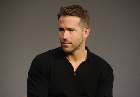 Ryan Reynolds Haircut, Ivy League Haircut, Ryan Reynolds Deadpool, Phoebe Tonkin, Mens Haircuts Short, Ryan Reynolds, Mens Hairstyles Short, Hair Long, Long Hair Styles Men