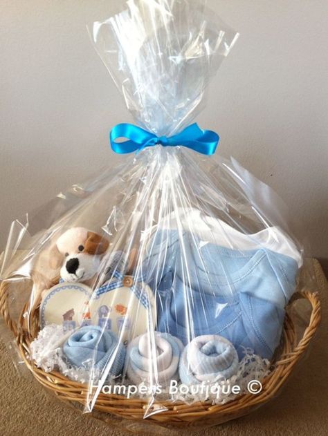 Boy Gift Basket Ideas, Baby Boy Gift Basket Ideas, Boy Gift Basket, Baby Gift Packs, Baby Shower Baskets, Baby Gift Hampers, Baby Shower Gift Basket, Baby Favors, Cadeau Baby Shower