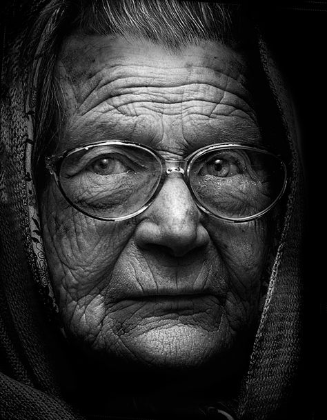 Stare | woman, black and white, glasses by photographer kavabanga Old Man Portrait, Art Faces, Man Portrait, Old Faces, Portrait Photos, Photography Portraits, Old Woman, Human Race, Old Age