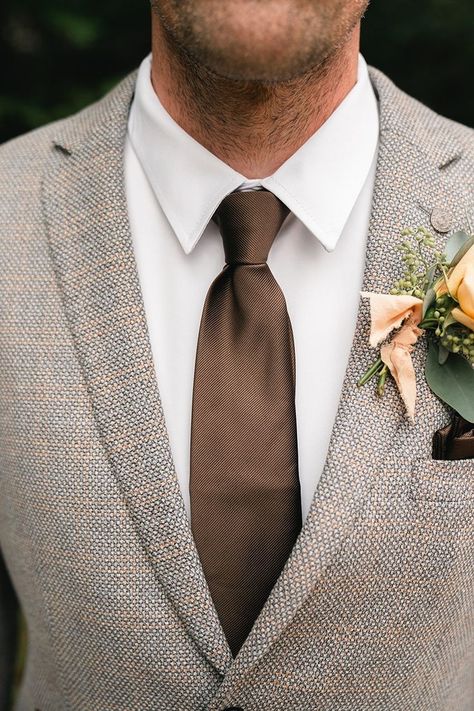 Brown Groomsmen Suits, Brown Suit Wedding, Fall Groomsmen, Brown Groomsmen, Chocolate Brown Wedding, Wedding Budget Tips, Brown Suits For Men, Brown Wedding Themes, Average Wedding Costs