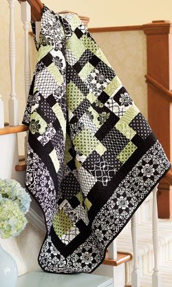 This quilt features nine patch quilt blocks cut into quarters to create a four patch quilt block. Perfect for quilters of all skill levels. Black And White Quilt, Pretty Quilts, 9 Patch Quilt, Black And White Quilts, Quilt Pattern Download, Nine Patch Quilt, Pretty Quilt, Missouri Star Quilt, Nine Patch