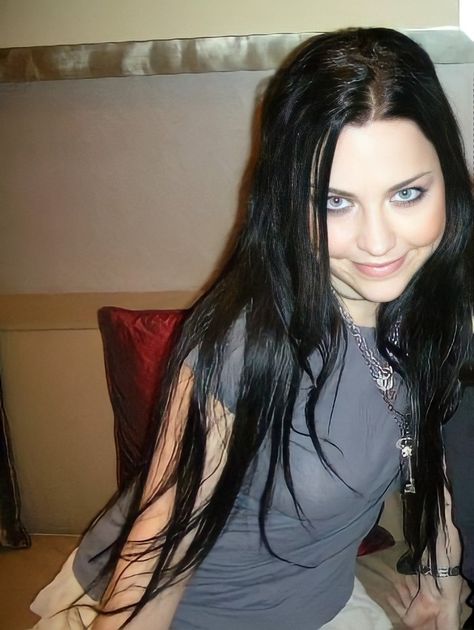 Trapped In Your Mind, Willa Ford, Snow White Queen, Gothic Whimsical, Evanescence Amy Lee, Women In Rock, Cute Queen, I Love Amy, Lita Ford