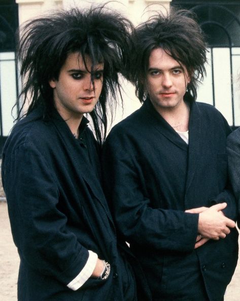 Simon Gallup, Jaw Clenching, Goth Bands, Robert Smith, Nightmare On Elm Street, Post Punk, The Fool, Love Of My Life, Musician