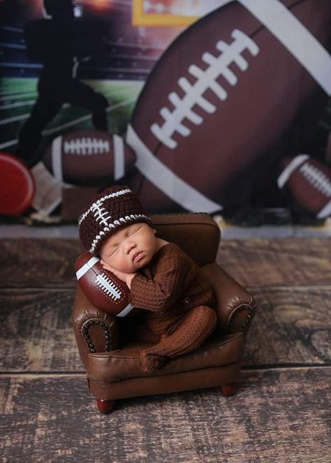 Baby Boy Photo Shoot Ideas, Newborn Football, Newborn Photo Pose, Newborn Black Babies, Boy Photoshoot, Baby Photoshoot Ideas, Newborn Halloween Costumes, Baby Boy Newborn Pictures, Pregnancy Pictures