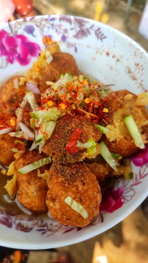 Bangladeshi Food, Bengali Food, Asian Street Food, Foodie Instagram, Thai Street Food, Food Therapy, Food Vids, Indian Street Food, Yummy Comfort Food