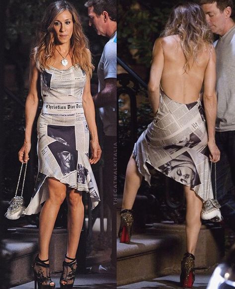 Carrie Bradshaw iconic newspaper dress. Dior Newspaper Dress, Dior Newspaper, Carrie Bradshaw Dresses, Granville France, Boohoo Chic, Newspaper Dress, Carrie Bradshaw Outfits, Carrie Bradshaw Style, Carrie Dress