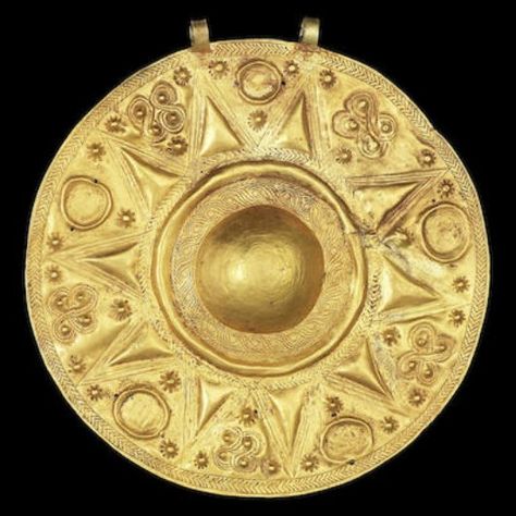 #Achaemenid hashtag a Twitteren Ancient Jewels, Gold Applique, Ancient Jewellery, Gold Jewellry, Silver Clay, Ancient Persian, Event Activities, Jewellery Inspiration, 11th Century