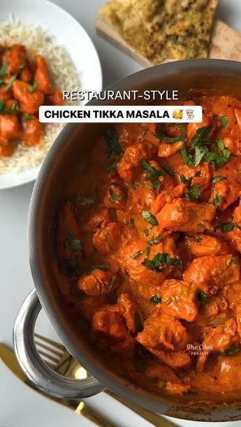 To prepare chicken tikka masala, boneless chicken pieces are marinated in a mixture of yogurt and spices, including cumin, coriander, turmeric, garam masala, and ginger-garlic paste. The marinated chicken is then grilled or baked until tender and slightly charred. Meanwhile, the creamy tomato sauce is prepared by sautéing onions, garlic, and a combination of spices, before adding pureed tomatoes and cream. Chicken Starter Recipes, Well Plated, Chicken Tikka Masala Recipes, Tikka Masala Recipe, Spicy Snacks Recipes, Spicy Chicken Recipes, Breakfast Recipes Indian, Vegetarian Fast Food, Tastemade Recipes