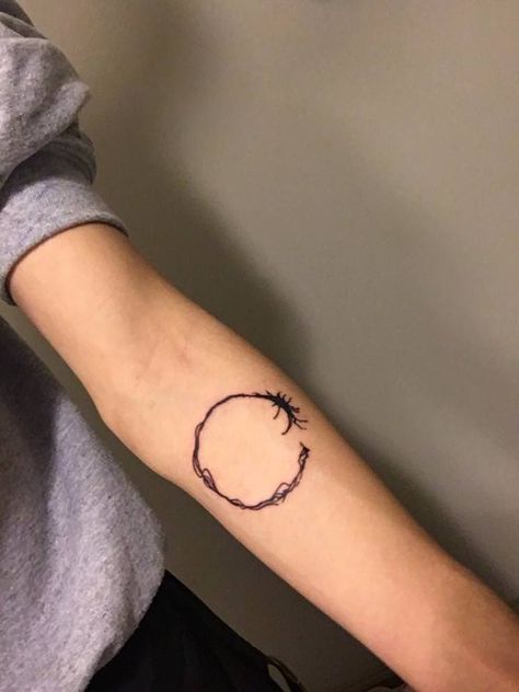 Arrival Tattoo, F Tattoo, Tattoo Mistakes, Taboo Tattoo, Nerd Tattoo, Movie Tattoo, Circle Tattoo, Circle Tattoos, Movie Tattoos