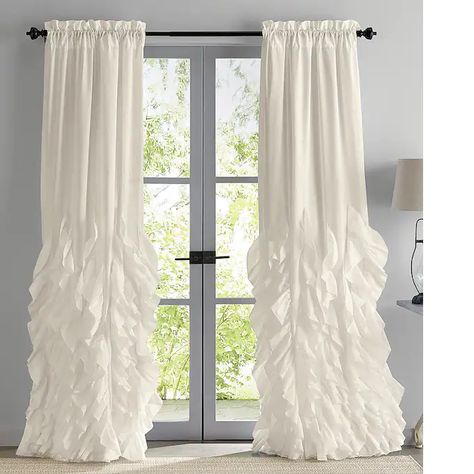 Romantic Window, Dream Bedroom Luxury, Cottage Curtains, Bedroom Drapes, Shabby Chic Curtains, White Drapes, Living Room Decor Inspiration, Country Door, Girl’s Room