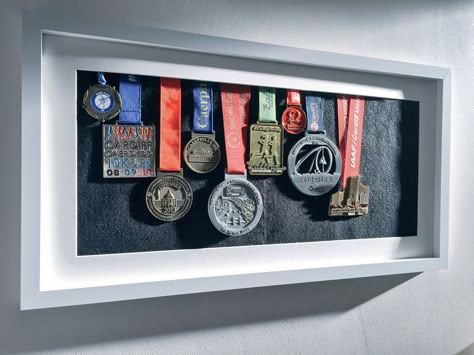 Simple Medal Display, Display Medals Ideas, Medal And Trophy Display Ideas, Marathon Medal Display Ideas, Medal Frames Ideas, Race Medal Display Ideas, Trophy Wall Display Ideas, Sports Medal Display Ideas, Award Wall Display Ideas