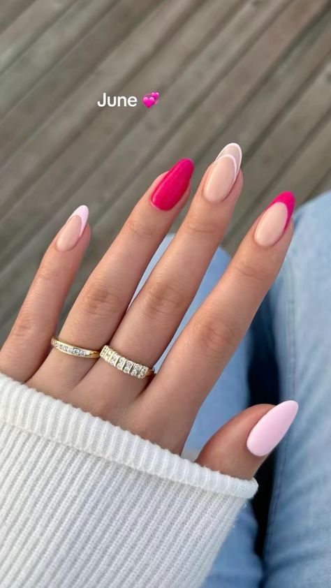 Cute Nail Designs For Summer 2024, June Nail Inspo 2024, Cool Nail Inspo 2024 Summer, Unusual Nail Designs, Summer Nails Pink, Acrylic Nails Almond Shape, Cute Pink Nails, Simple Gel Nails, Summery Nails