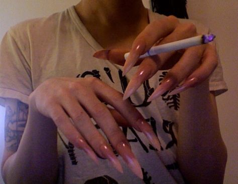 Sharp Nails, Curved Nails, Long Stiletto, Really Cute Nails, Thrift Flip, Aesthetic Tumblr, A Silent Voice, Dream Nails, Aesthetic Grunge