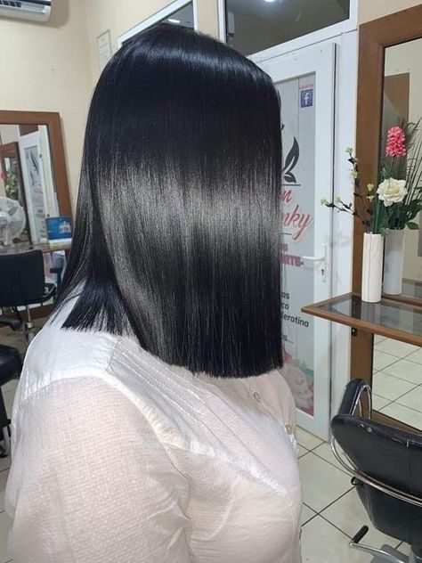 Straight Black Hair Short, Black Medium Length Hair, One Length Hair, Pressed Natural Hair, Windows To The Soul, Straight Black Hair, Long Silky Hair, Jet Black Hair, Lashes Mascara