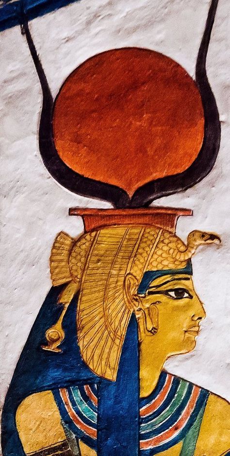 Egyptian Goddess Hathor, Hathor Goddess, Egyptian Vulture, Queen Nefertari, Ancient Egypt Projects, Goddess Of Egypt, Goddess Hathor, The Vulture, Egypt Project