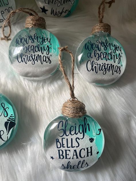 Beach Ornaments, Tree Ornaments, Giftgiving, Beachlife - Etsy Beach Theme Cricut Ideas, Sea Christmas Decorations, Beach Ornaments Diy, Ocean Themed Christmas, Coastal Quotes, Beachy Ornaments, Luau Christmas, Chrismon Tree, Christmas Shells