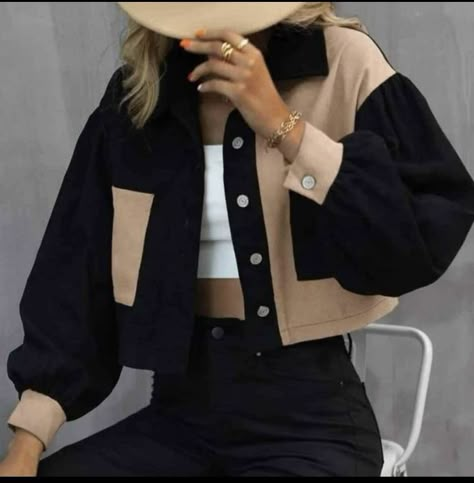 Cropped Jacket Outfit, Fall Jackets Outfit, Jacket Drawing, Shacket Outfit, Jacket Outfit Women, Jean Jacket Outfits, Women Outerwear, Color Block Jacket, Women Jackets