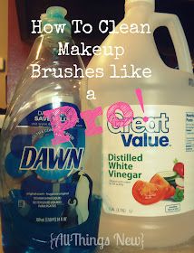 Diy Makeup Brush Cleaner, Cleaning Makeup Brushes, Diy Makeup Brush, Clean Makeup Brushes, Dawn Dish Soap, No Bad Days, Makeup Brush Cleaner, Make Up Tutorials, Make Up Brush