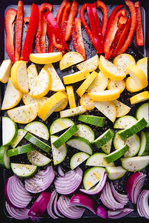 Mediterranean Roasted Vegetables, Roasted Vegetables Recipe, Easy Mediterranean Diet Recipes, More Veggies, Roasted Vegetable Recipes, Roasted Root Vegetables, Side Dishes Recipes, Burger Bar, Veggie Side Dishes