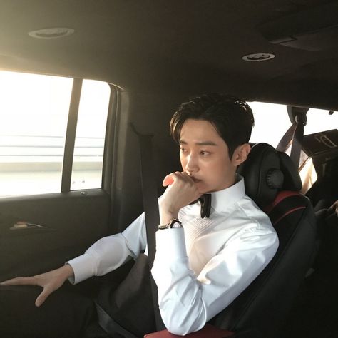 Jin Yong, Lee Shin, B1a4 Jinyoung, Jin Young, Pump It Up, Kdrama Actors, Twitter Update, Gay Love, Korean Actors