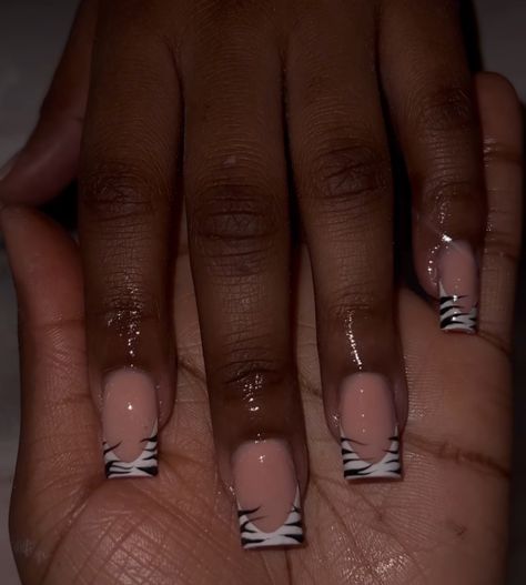 Zebra Print Pedicure, Zebra Print Nails Short, Nail Designs No Charms, Short Zebra Nails, Short Cheetah Nails, Zebra Print French Tip Nails, Zebra Pedicure, Zebra Print Nails Designs, Cheetah French Tip