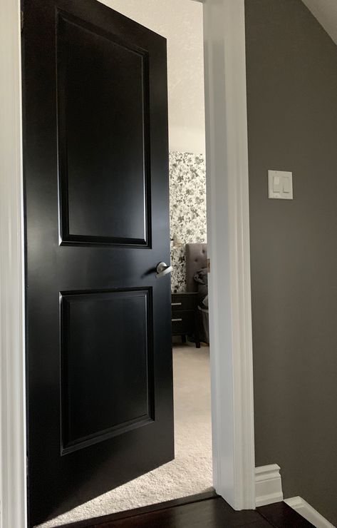 I SEE A WHITE DOOR & I WANT TO PAINT IT BLACK ~ PAINTING INTERIOR DOORS Interior Doors Hallway, Dark Interior Doors, Painting Interior Doors, Doors Hallway, Behr Marquee Paint, White Interior Doors, Painted Interior Doors, Black Paint Color, Black Interior Doors