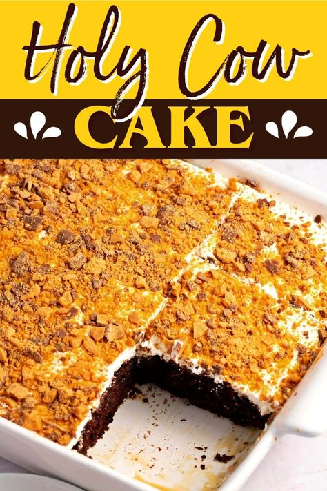 Cake Out Of Cupcakes, Cakes In A Cup, Holy Cow Cake, Butterfinger Poke Cake, Butterfinger Cake Recipe, Special Deserts, Butterfinger Cake, Cow Cake, Fab Cakes