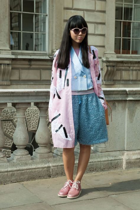 <p tabindex="-1">Photo: Imaxtree</p> Susie Lau, Susie Bubble, Story London, London Fashion Weeks, London Fashion Week Street Style, Style Bubble, London Spring, Color Story, London Street Style