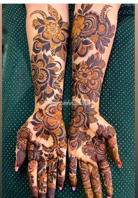 Arebic Mahendi Designs Latest Front Hand, Front Hand Arabic Mehndi Designs, Khafif Mehndi Designs New Dubai, Khafif Mehndi Designs Dubai, Mehndi 2023, Front Hand Mehndi Designs, Kashee's Mehndi Designs, Front Hand Mehndi, Hand Mehndi Designs