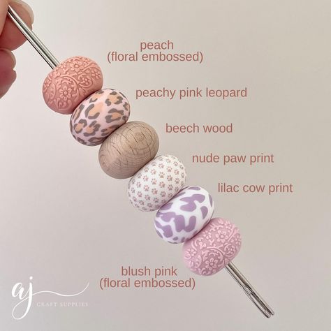 Happy Monday! Some inspo for you guys to spark your creativity featuring all our original silicone printed beads (22mm abacus) 🥰✨ #siliconebeads #siliconebeadsupplies #siliconebeadsaustralia #siliconebeadswholesale #siliconebeadkeychain #pinkleopard #pinkleopardprint Jumping Clay, Pink Leopard Print, Beaded Keychains, Pink Leopard, Silicone Beads, Beading Supplies, Bead Crafts, Happy Monday, Wristlets